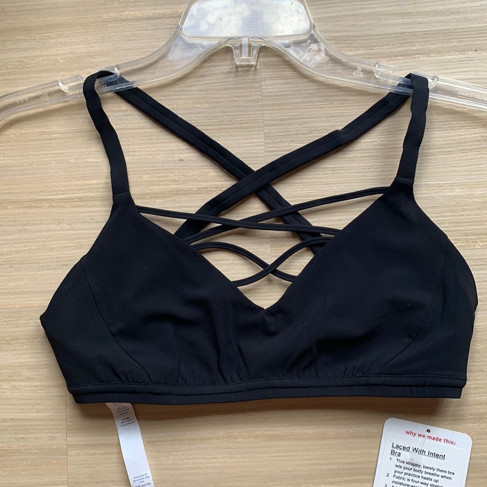 New Lululemon Laced With Intent Bra Black 4